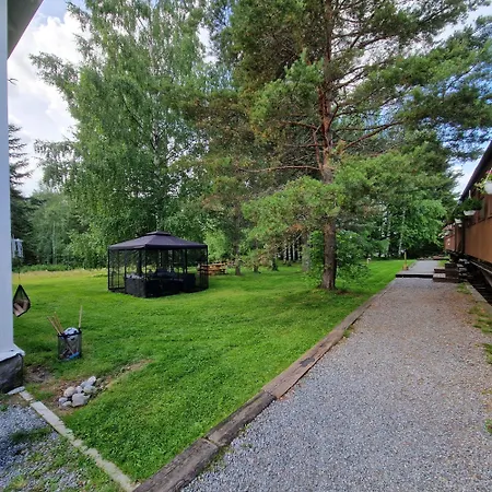 Junamajoitus Train Station Tuuri