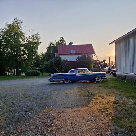 Junamajoitus Train Station Vendégház 3*