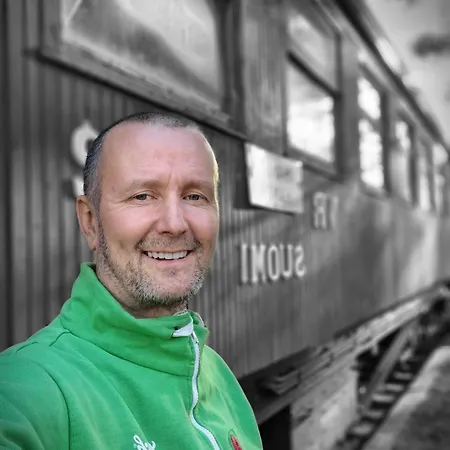 Πανσιόν Junamajoitus Train Station Tuuri